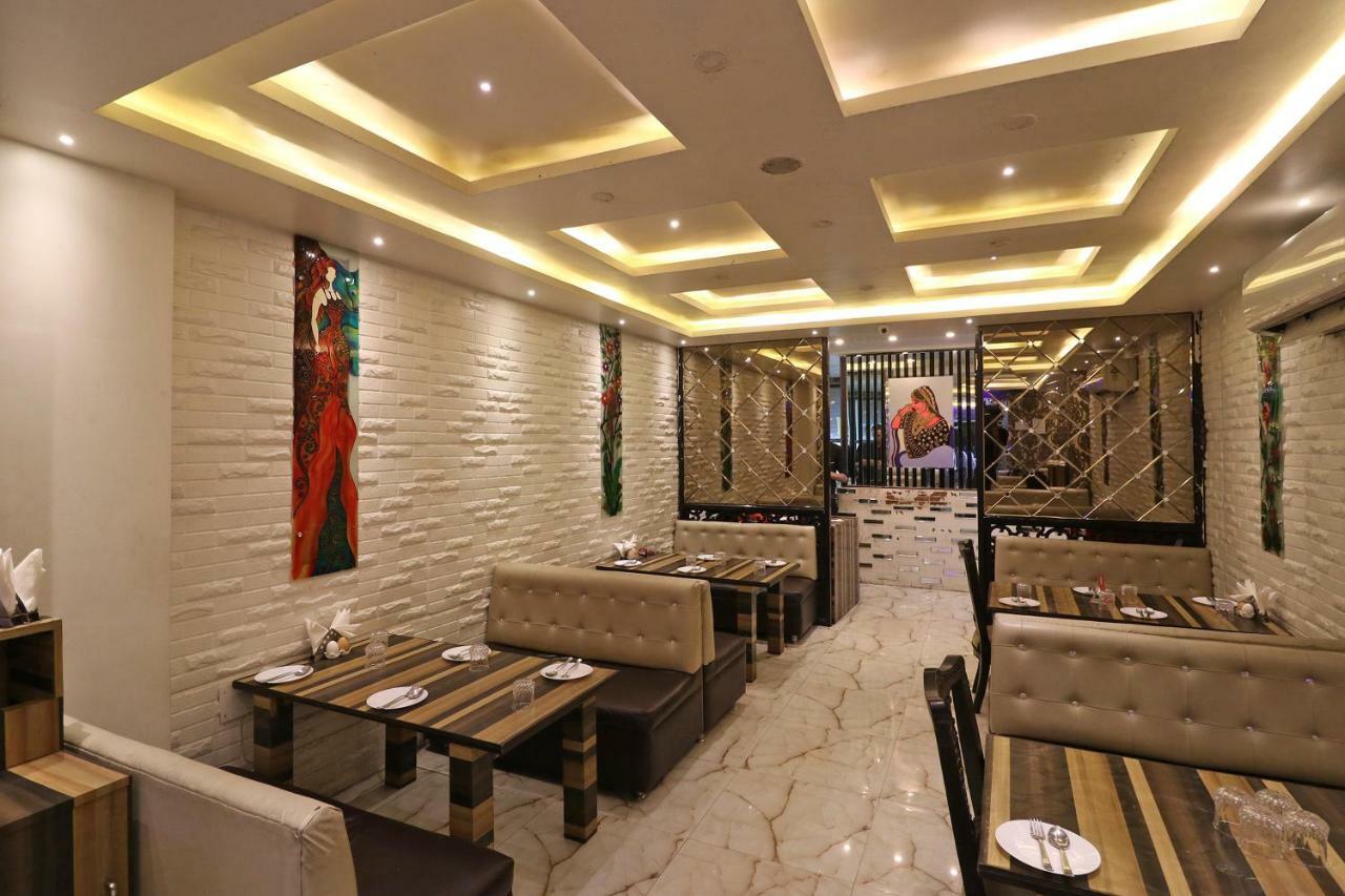 Hotel Heaven Calcutta Extérieur photo