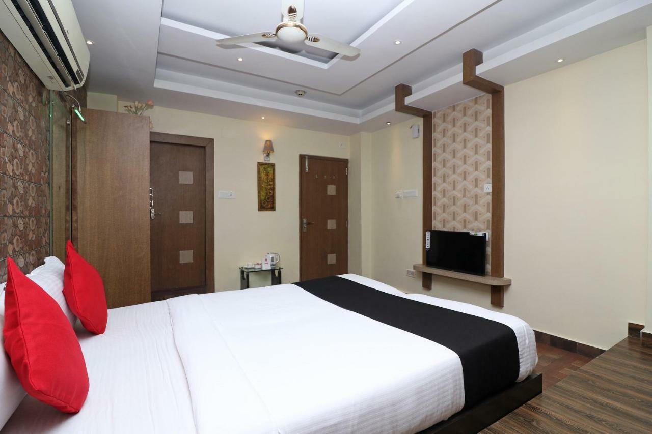 Hotel Heaven Calcutta Extérieur photo