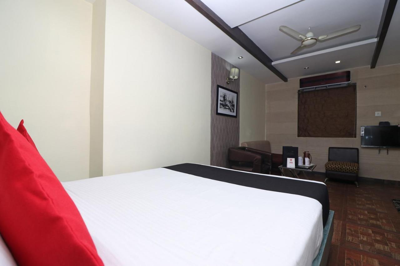 Hotel Heaven Calcutta Extérieur photo