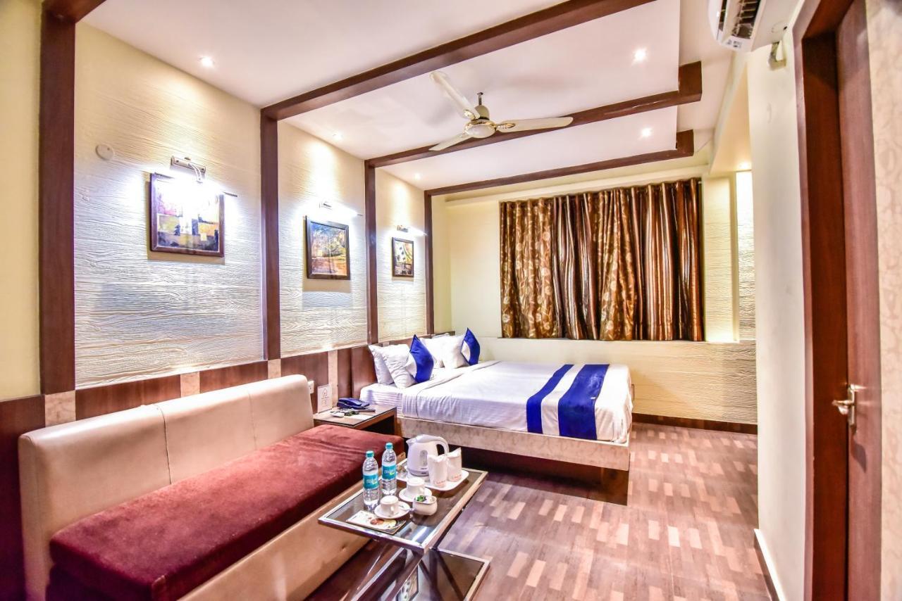 Hotel Heaven Calcutta Extérieur photo