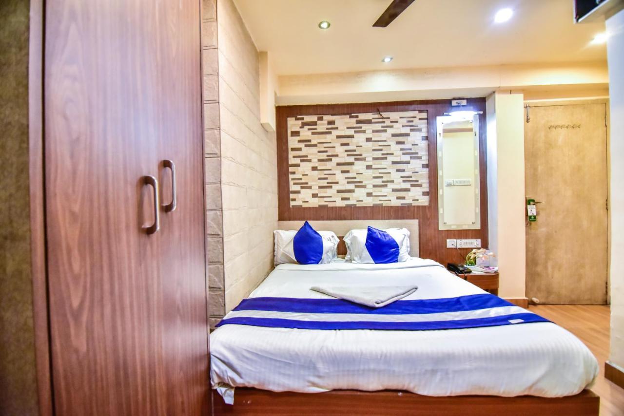 Hotel Heaven Calcutta Extérieur photo